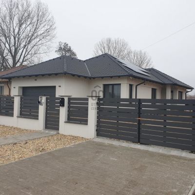 Eladó családi ház Monor