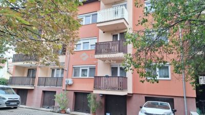 Eladó lakás Kecskemét