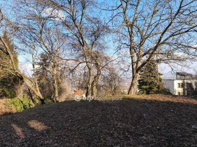 Eladó lakóövezeti telek Budapest