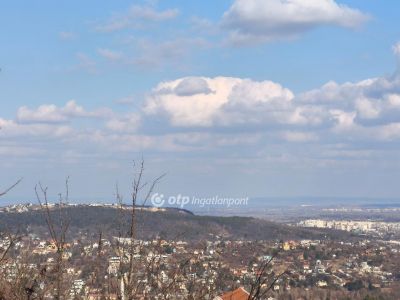 Eladó lakóövezeti telek Budapest