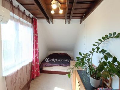 Eladó családi ház Délegyháza