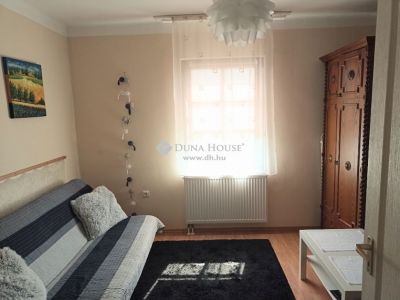 Eladó családi ház Zalaegerszeg