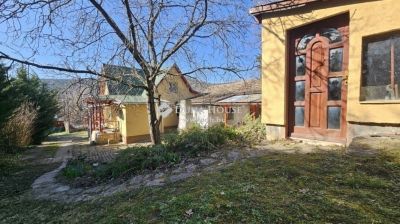 Eladó családi ház Budapest