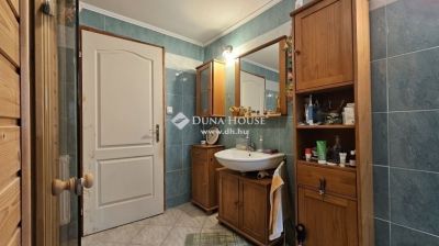 Eladó családi ház Budapest