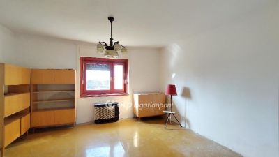Eladó családi ház Kenderes