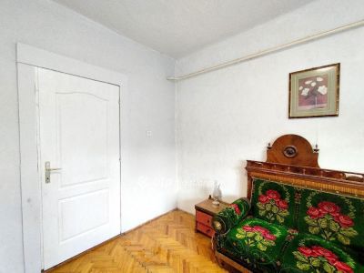 Eladó családi ház Kenderes