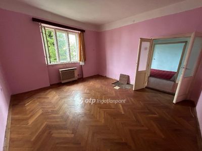 Eladó családi ház Demecser