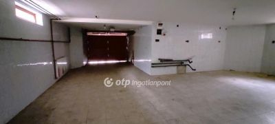 Eladó családi ház Budapest
