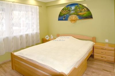 Eladó családi ház Pécs