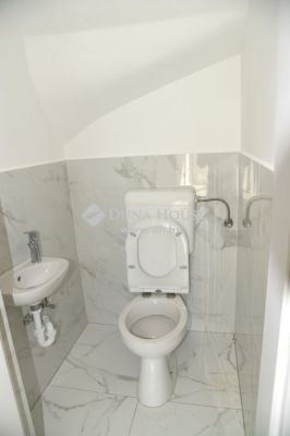 Eladó lakás Pécs