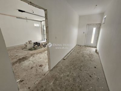 Eladó családi ház Szentendre