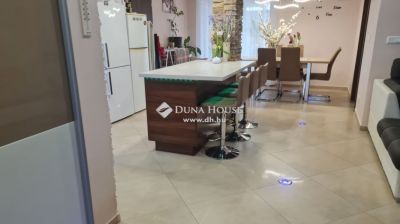 Eladó családi ház Kakucs