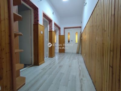 Eladó családi ház Dunaharaszti