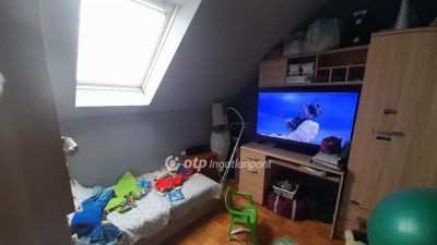 Eladó családi ház Eger