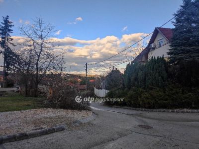 Eladó lakóövezeti telek Miskolc