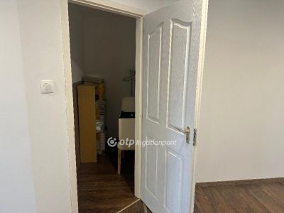 Eladó családi ház Siófok