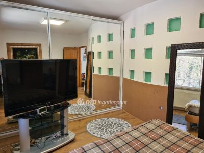 Eladó családi ház Budapest