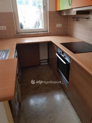 Eladó családi ház Budapest