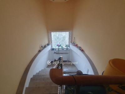 Eladó családi ház Budapest