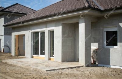 Eladó családi ház Mogyoród