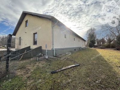 Eladó raktár Kecskemét