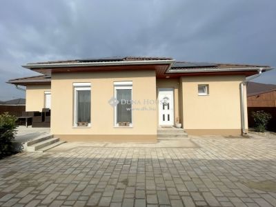 Eladó családi ház Kecskemét