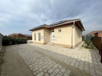 Eladó családi ház Kecskemét