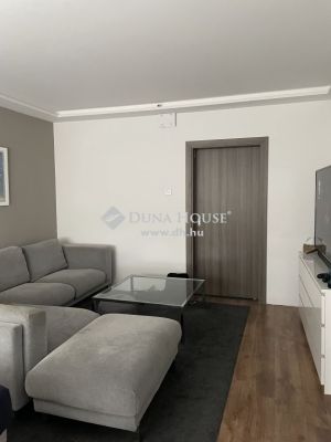 Eladó lakás Kecskemét