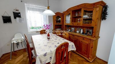 Eladó családi ház Balatonszemes