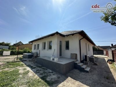 Eladó családi ház Százhalombatta