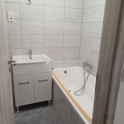 Eladó lakás Pécs