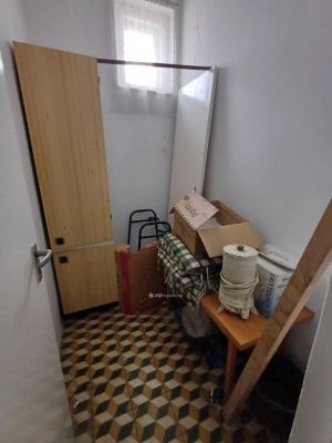 Eladó családi ház Baja