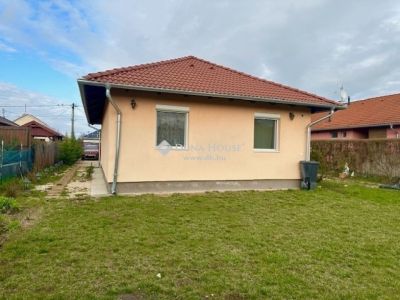 Eladó ikerház Halásztelek