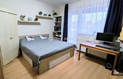 Eladó családi ház Érd