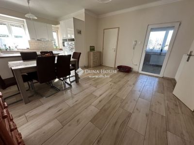 Eladó családi ház Budapest
