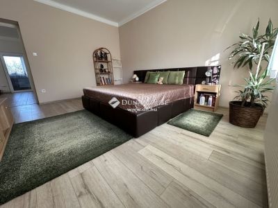 Eladó családi ház Budapest