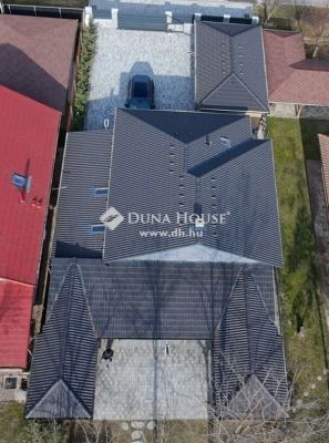 Eladó családi ház Szigetbecse