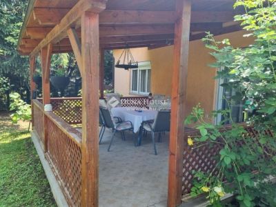 Eladó családi ház Balatonszemes