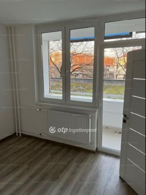 Eladó lakás Hajdúnánás