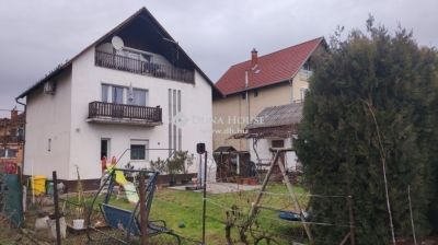 Eladó családi ház Gyál