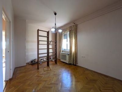 Eladó lakás Debrecen