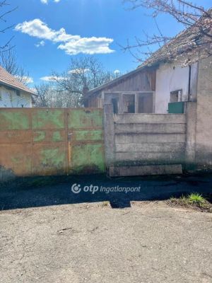Eladó családi ház Siklós