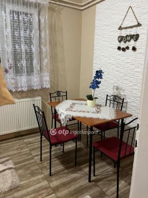 Eladó családi ház Mezőcsát