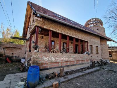 Eladó családi ház Miskolc