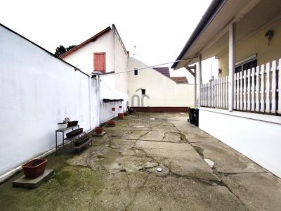 Eladó családi ház Budapest