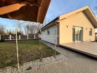Eladó családi ház Kecskemét