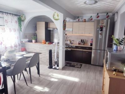 Eladó családi ház Kerepes