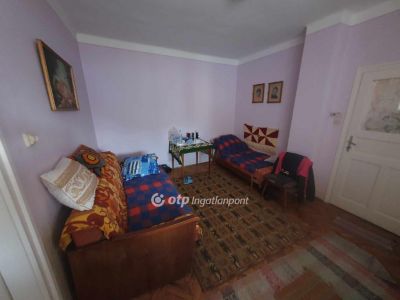 Eladó családi ház Aszaló