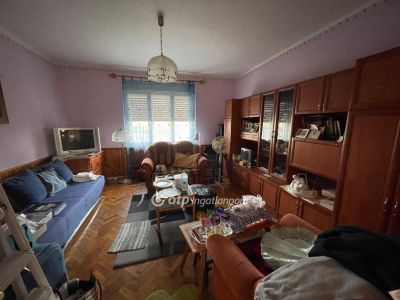 Eladó családi ház Csanytelek