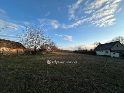 Eladó külterületi telek Nyíregyháza